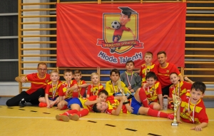 ŚWIĄTECZNY TURNIEJ 2007 i MŁODSI!